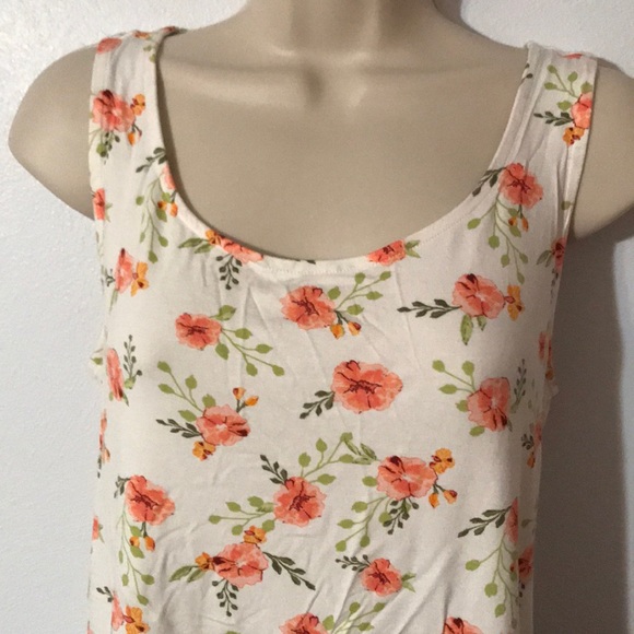 Floral flowy tank - Picture 2 of 3